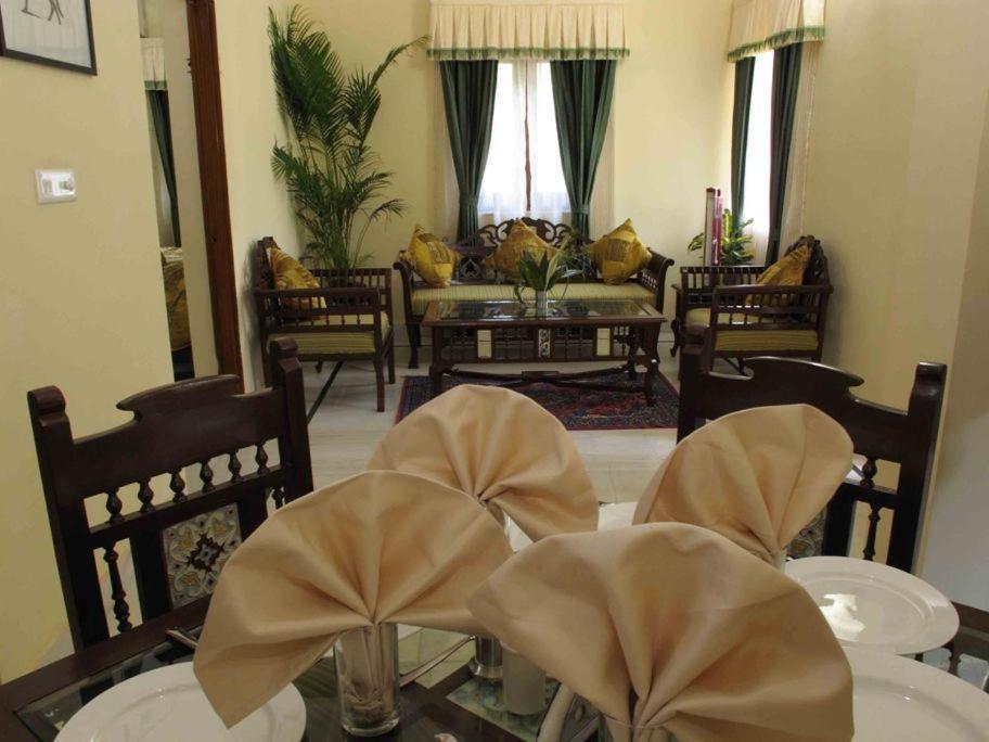 Aaram Baagh By Pachar Group Hotel Udaipur Eksteriør billede